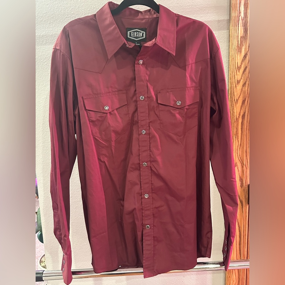 NWT Gibson Men's Maroon Button Down Shirt